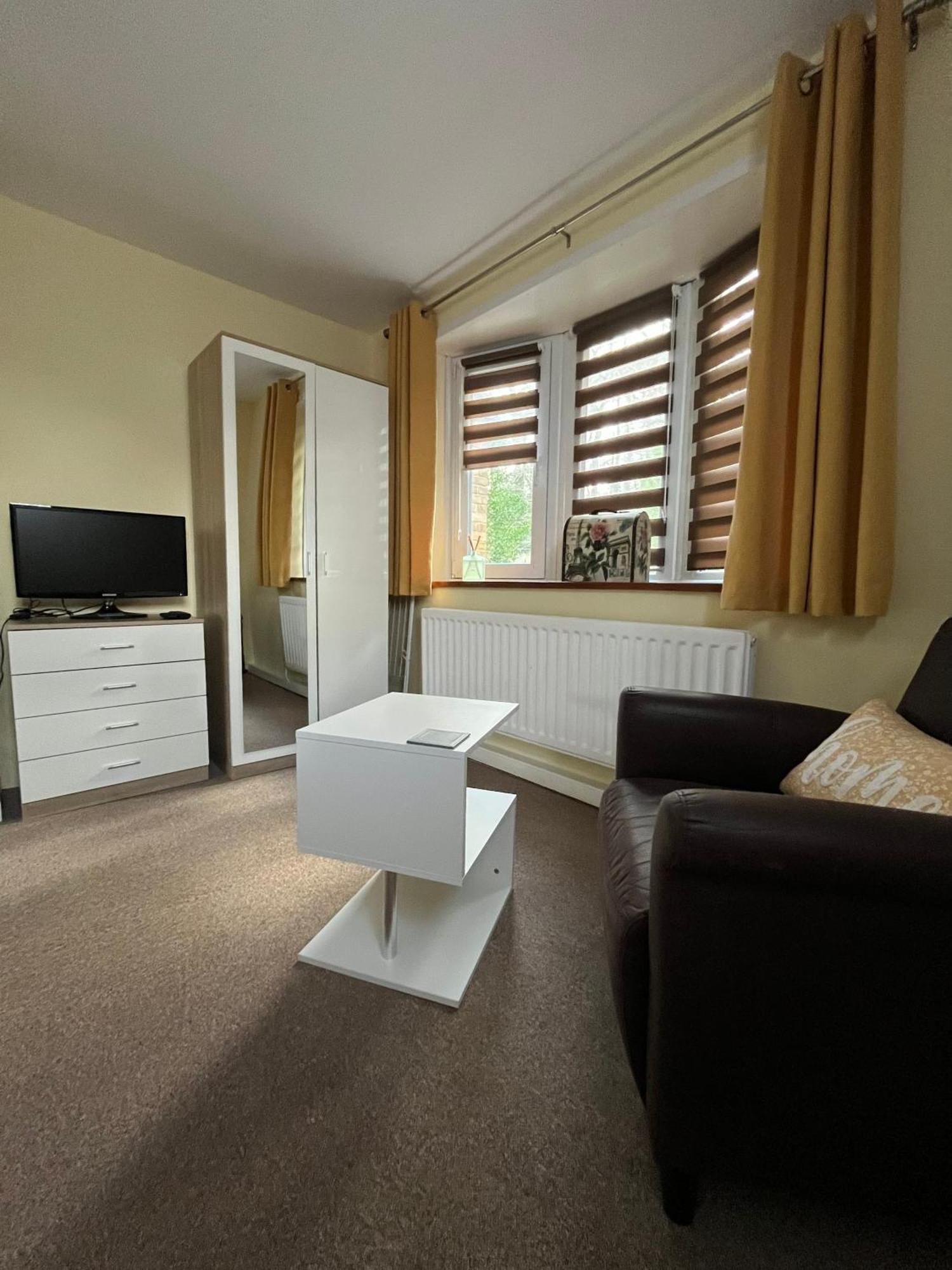 Quest Fulfiller - Near General Hospital, Free Parking & Garden Daire Southampton Dış mekan fotoğraf