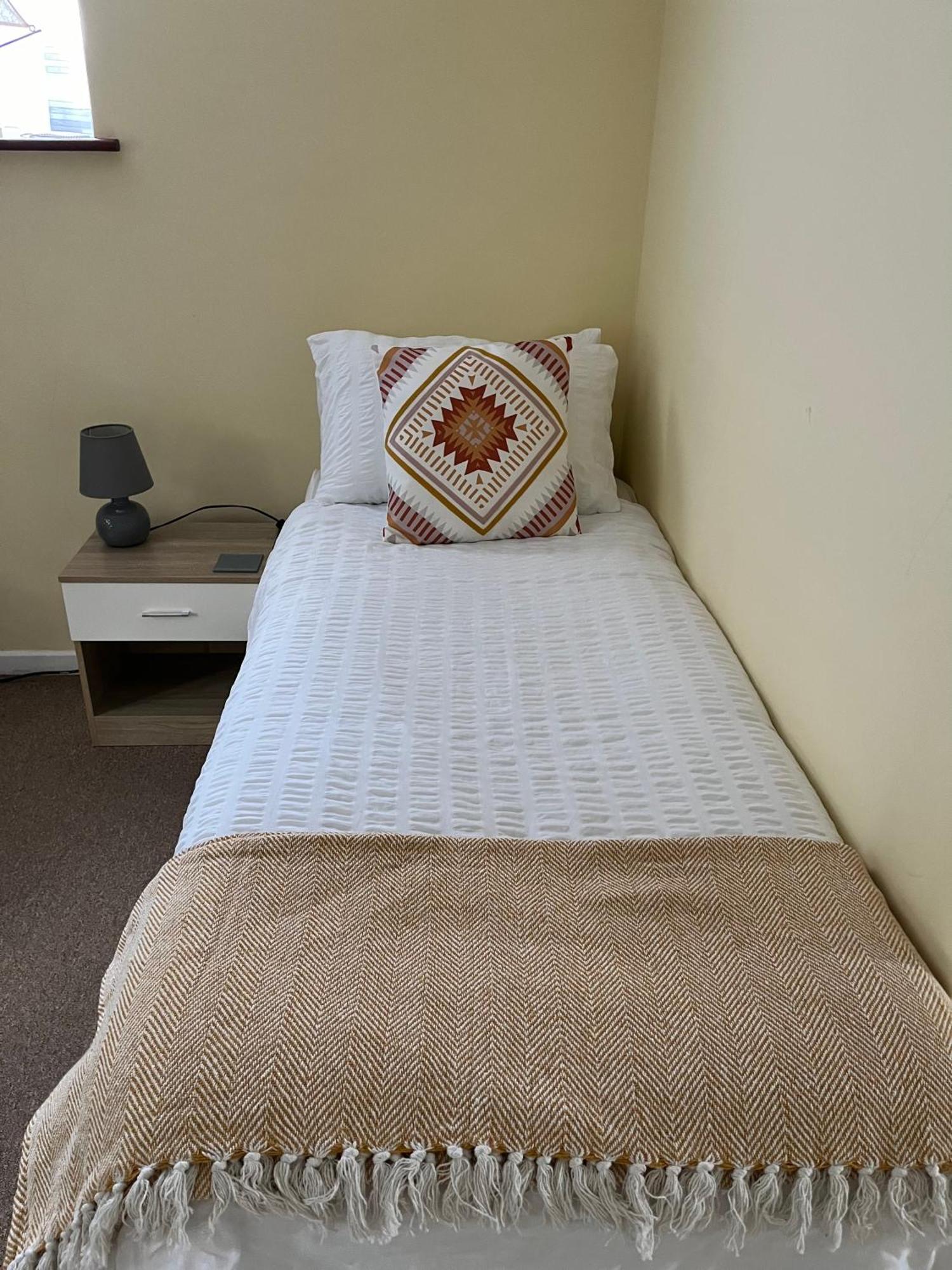 Quest Fulfiller - Near General Hospital, Free Parking & Garden Daire Southampton Dış mekan fotoğraf